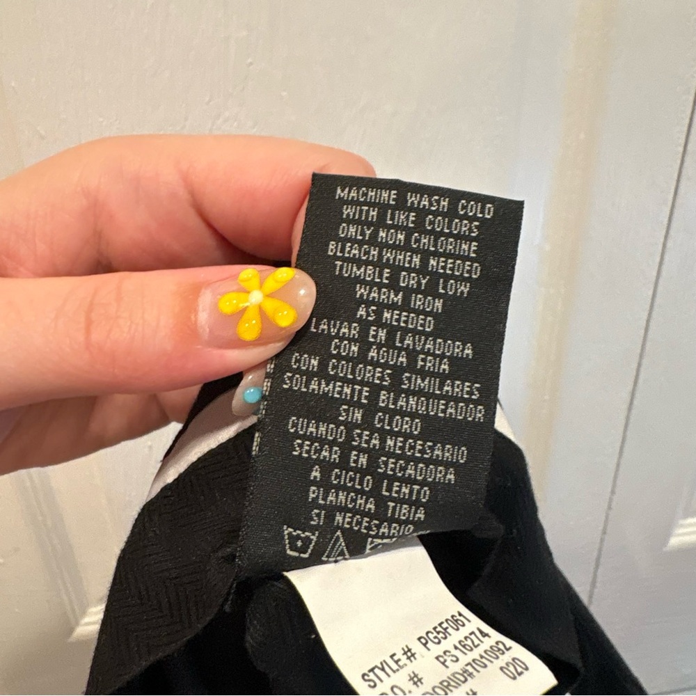 Perry Ellis Men's Black Dress Pants - Picture 6 of 6